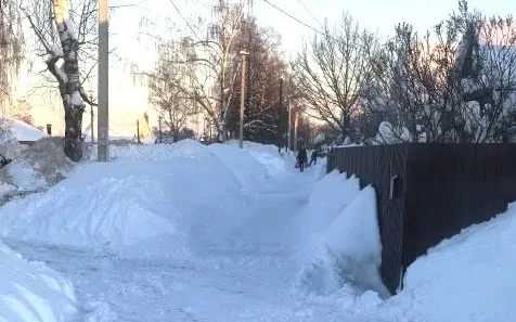 За сегодняшний день, 5 февраля, было вывезено порядка 2000 кубических метров снежной массы